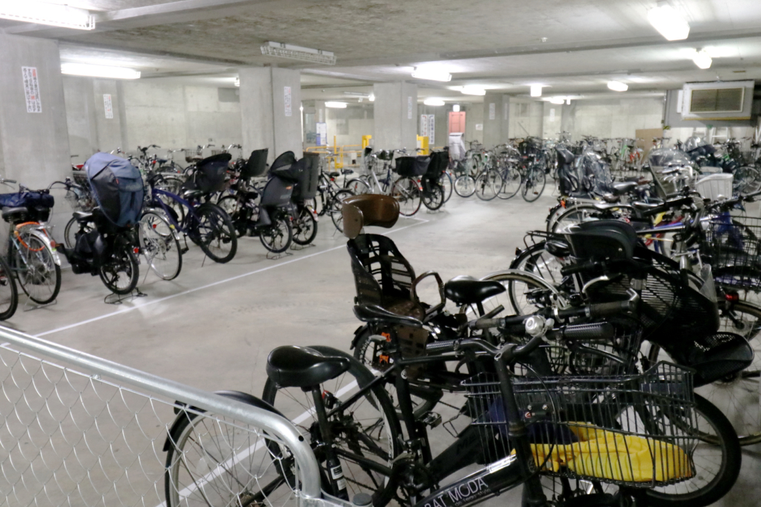 自転車駐輪スペース
